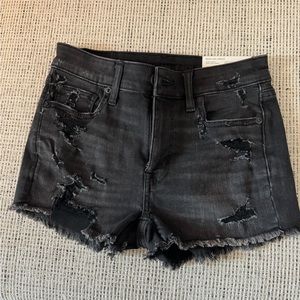American Eagle High Rise Shorts NWT